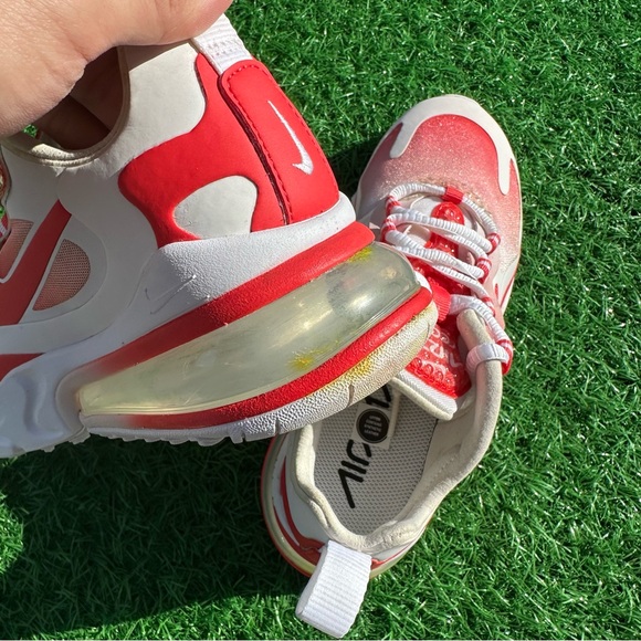 Nike Air Max 270 React SE White / Track Red Barely Rose - Picture 12 of 16